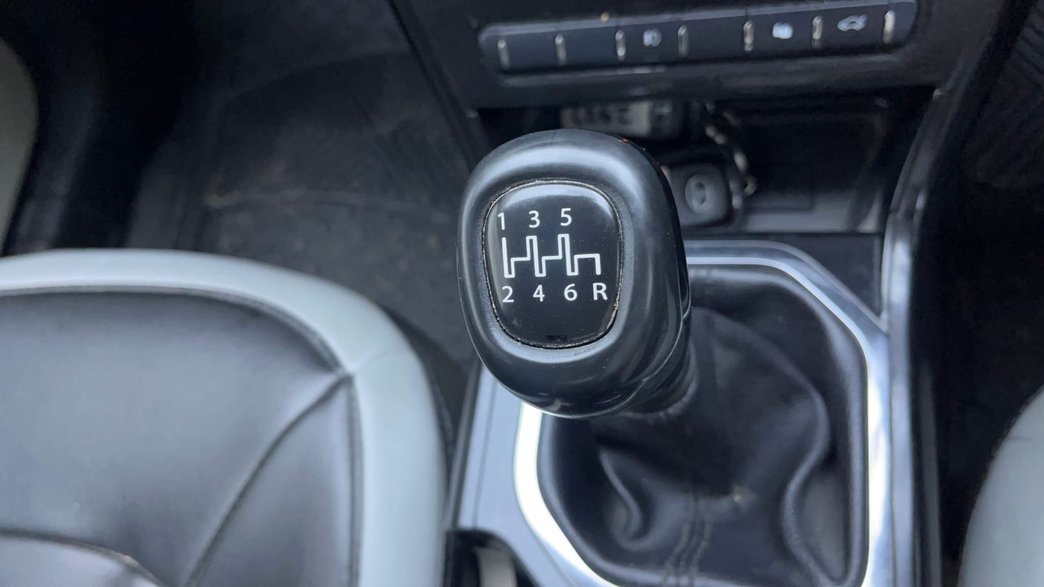 Used 2021 Tata Nexon XZ Plus Diesel Diesel Manual interior GEAR  KNOB VIEW