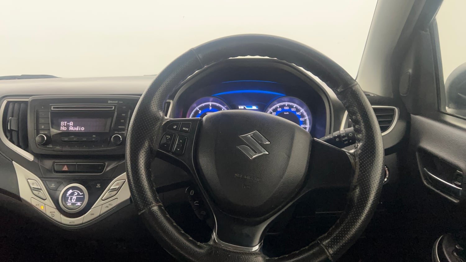 Used 2017 Maruti Suzuki Baleno Zeta 1.3 Diesel Manual interior STEERING VIEW