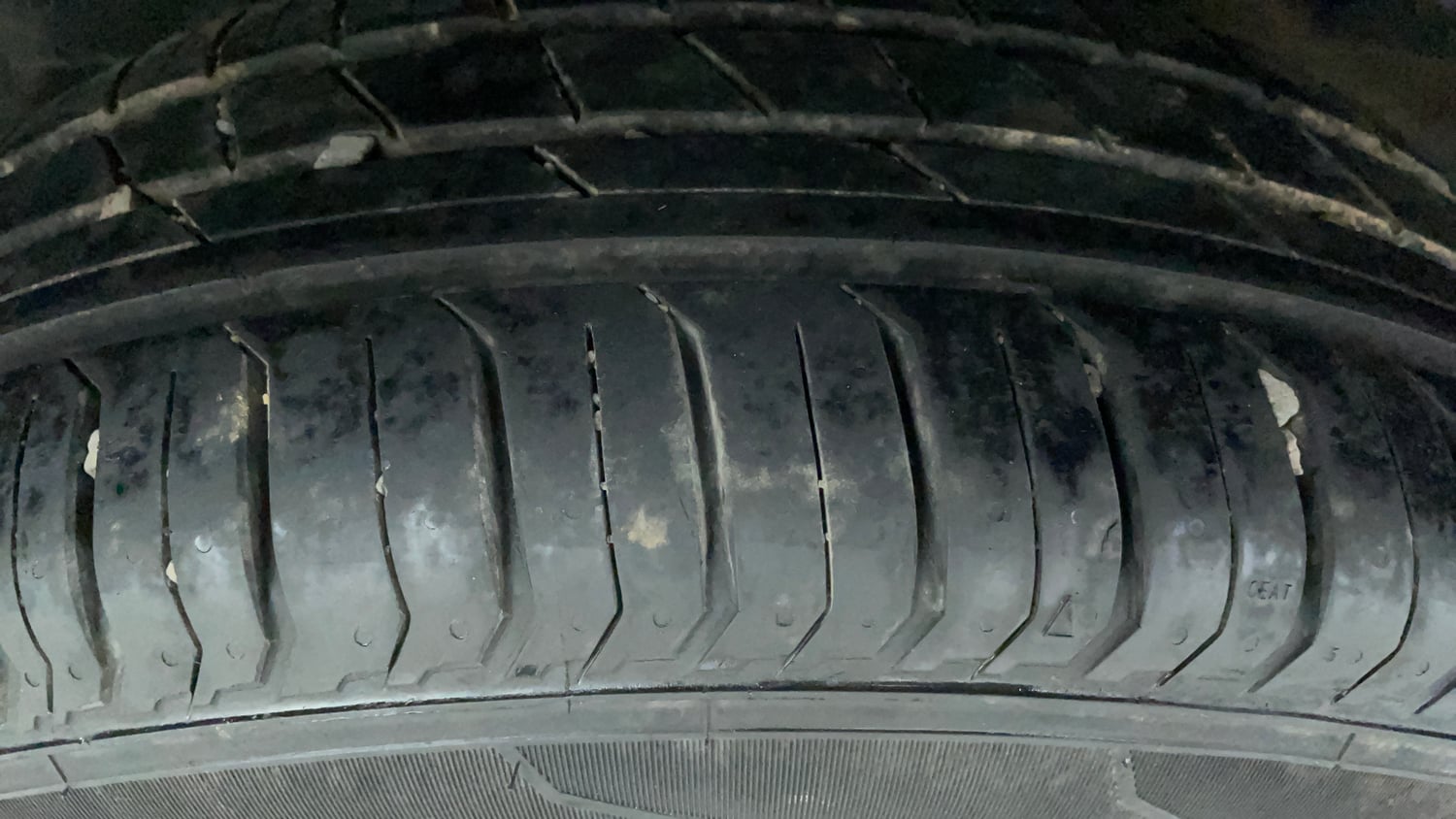 Used 2023 Tata Punch Camo Adventure Rhythm AMT Petrol Automatic tyres RIGHT REAR TYRE TREAD VIEW