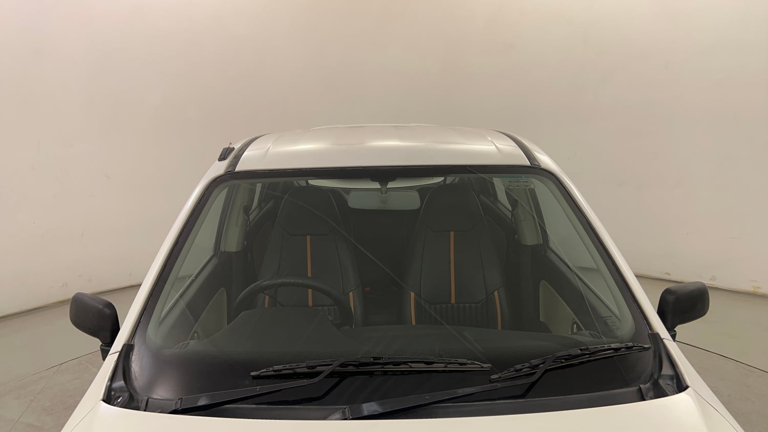 Used 2021 Maruti Suzuki Alto 800 LXi Petrol Manual exterior FRONT WINDSHIELD VIEW