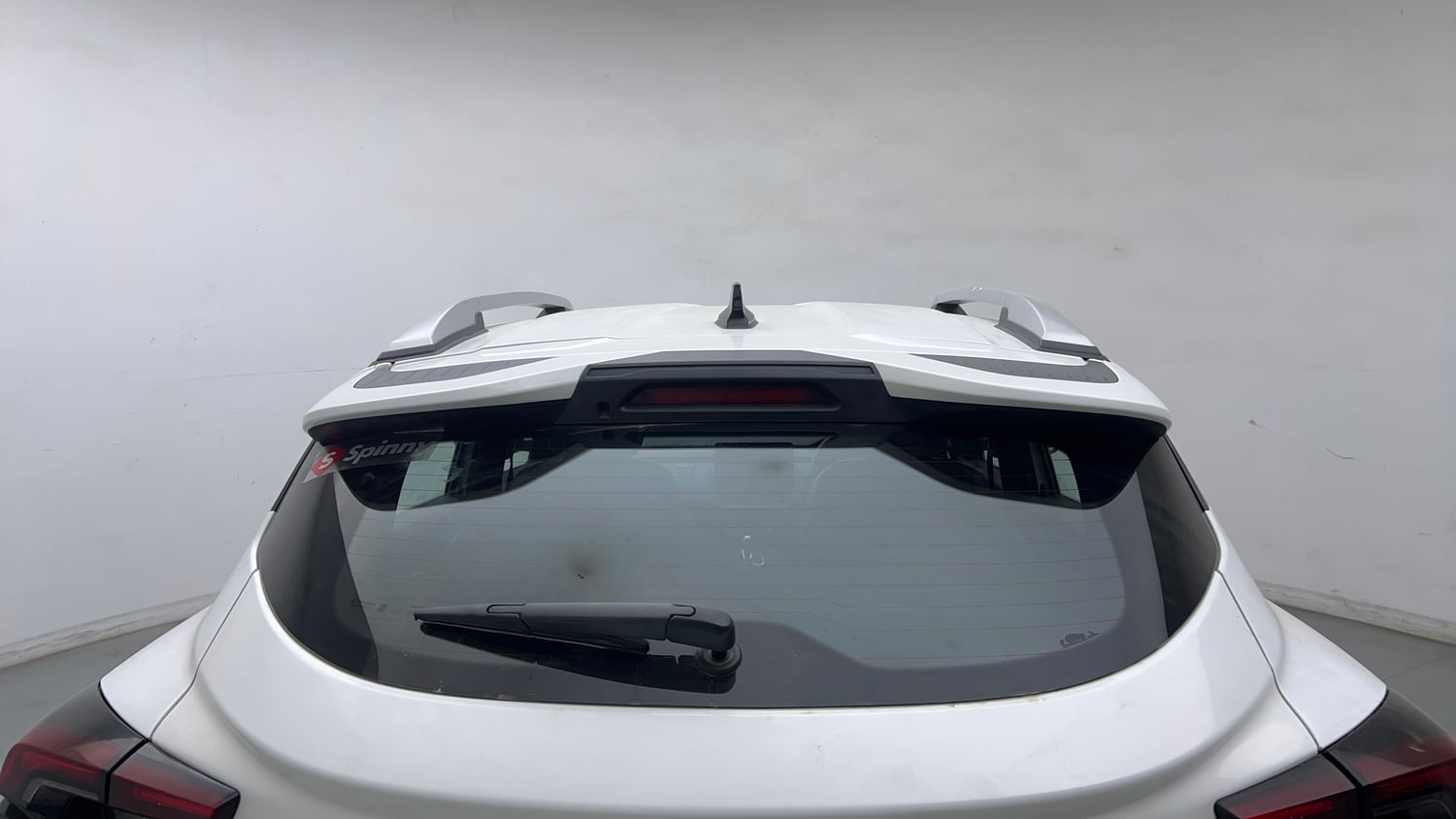 Used 2022 Renault Kiger RXZ Turbo CVT Petrol Automatic exterior BACK WINDSHIELD VIEW