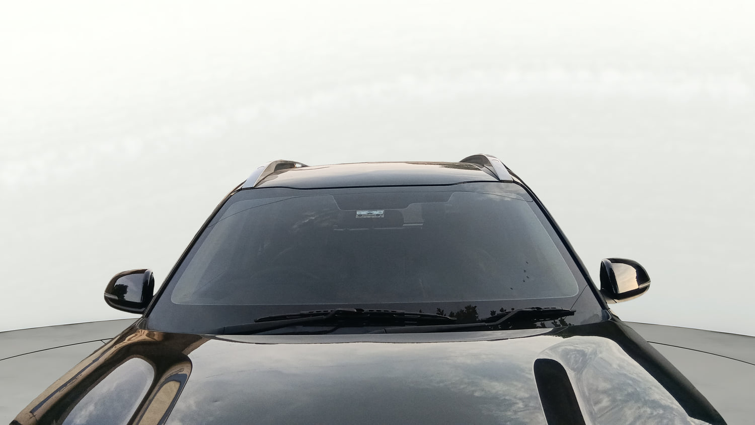 Used 2025 Kia Sonet HTK Plus (O) 1.2 Petrol MT Petrol Manual exterior FRONT WINDSHIELD VIEW