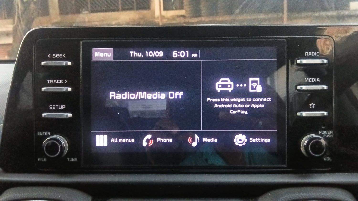 Used 2025 Kia Sonet HTK Plus (O) 1.2 Petrol MT Petrol Manual top_features Integrated (in-dash) music system