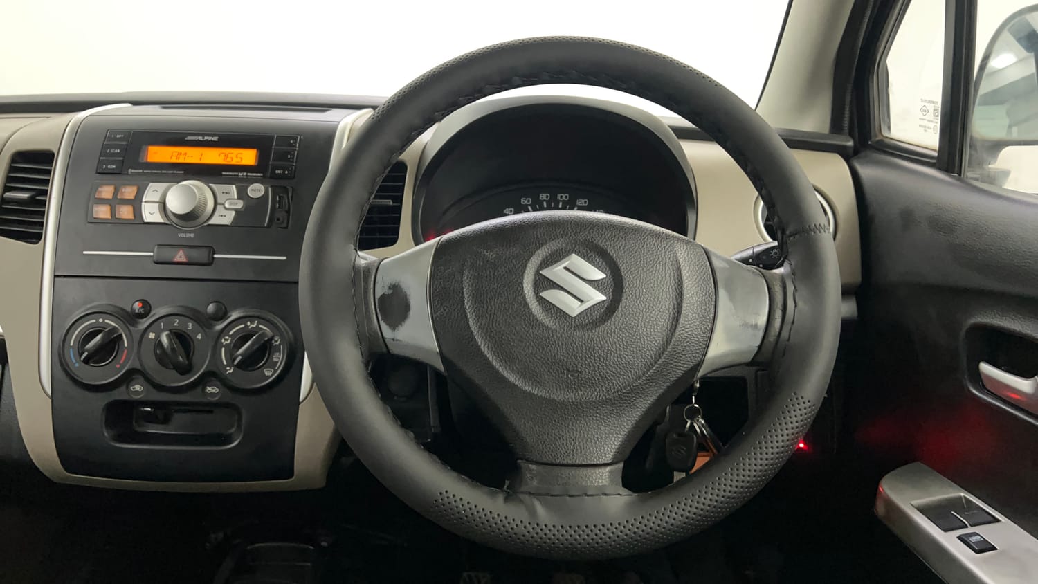 Used 2014 Maruti Suzuki Wagon R LXI CNG Cng Manual interior STEERING VIEW
