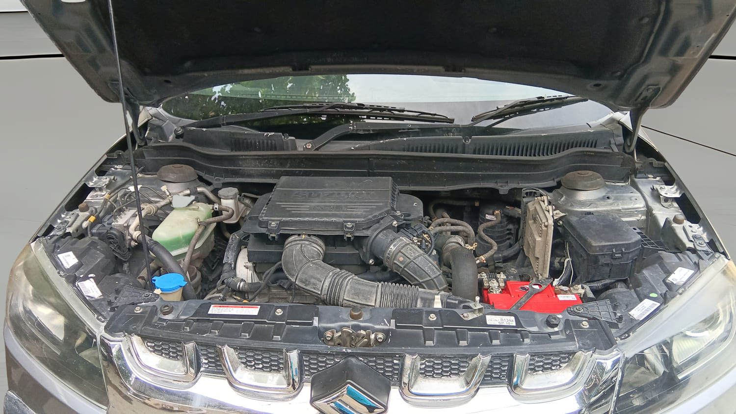 Used 2019 Maruti Suzuki Vitara Brezza [2016-2020] ZDi Diesel Manual engine ENGINE & BONNET OPEN FRONT VIEW
