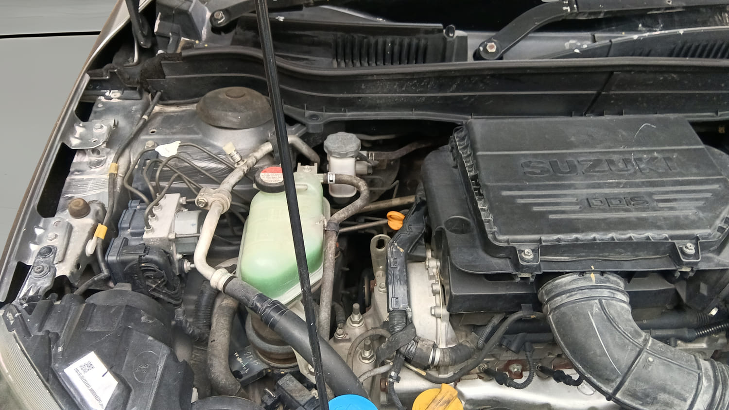 Used 2019 Maruti Suzuki Vitara Brezza [2016-2020] ZDi Diesel Manual engine ENGINE RIGHT SIDE VIEW