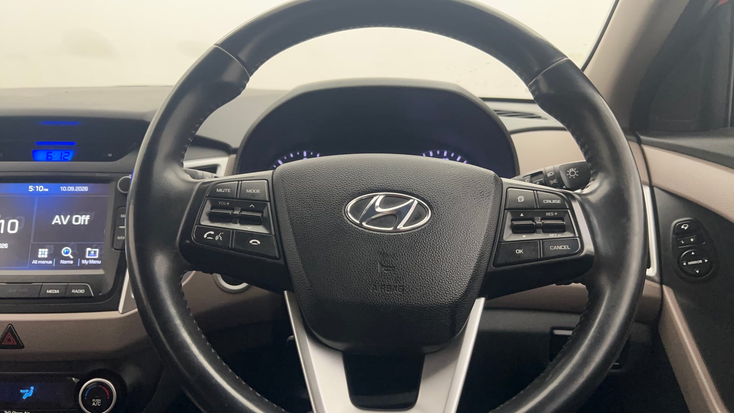 Used 2018 Hyundai Creta SX 1.6 CRDi (O) Diesel Manual interior STEERING VIEW