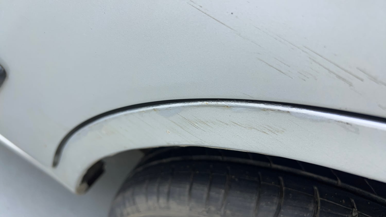 Used 2014 Maruti Suzuki Wagon R LXI Petrol Manual dents MINOR SCRATCH