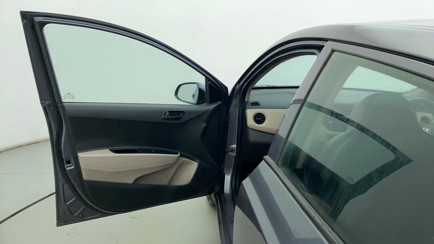 Used 2018 Hyundai Grand i10 Magna 1.2 Kappa VTVT Petrol Manual interior LEFT FRONT DOOR OPEN VIEW