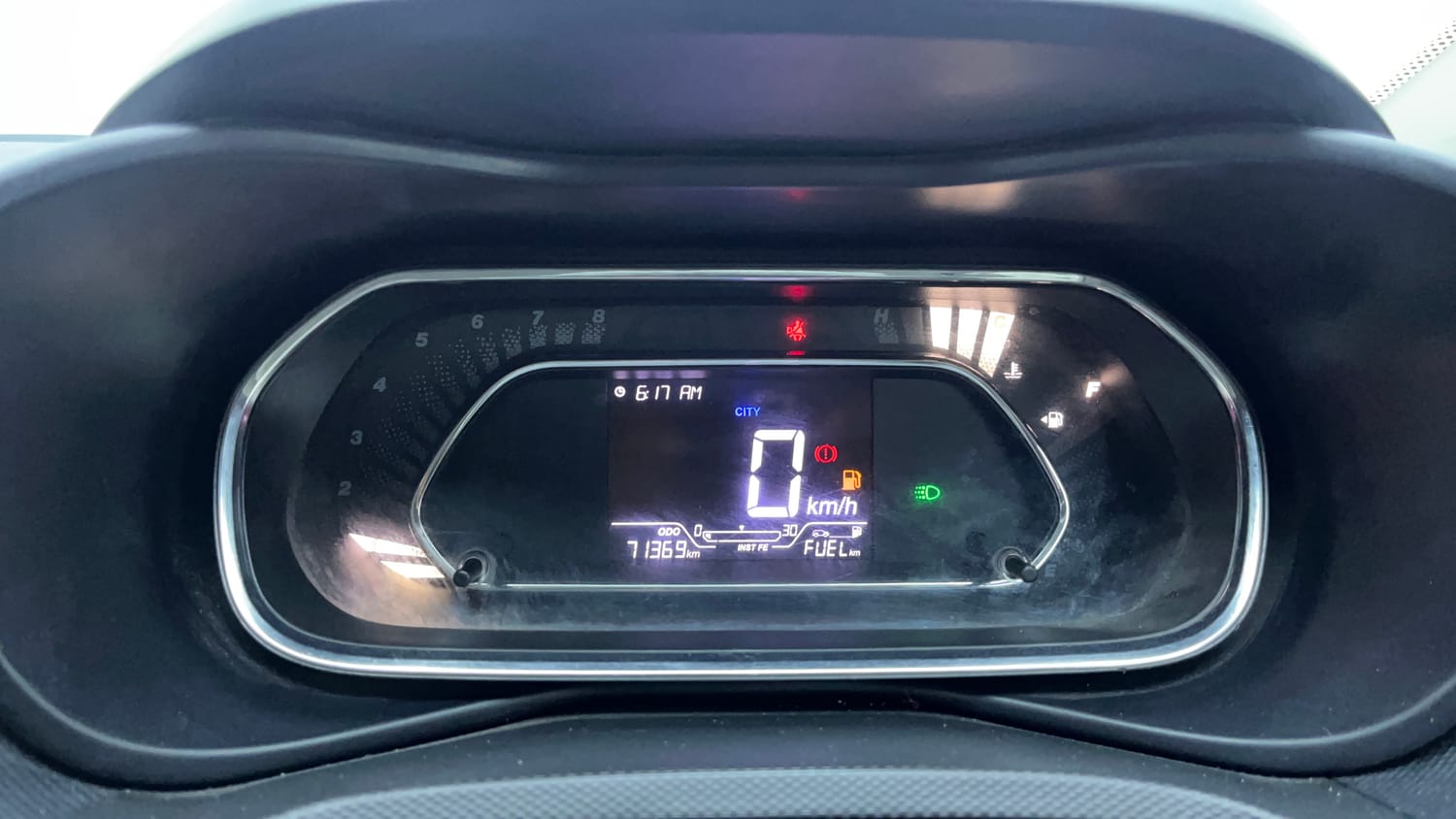 Used 2021 Tata Nexon XZ Plus Diesel Diesel Manual interior CLUSTERMETER VIEW