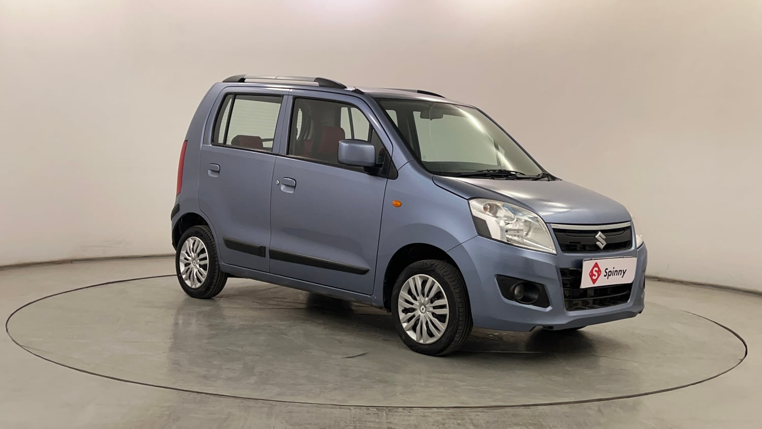 Used 2014 Maruti Suzuki Wagon R VXI Petrol Manual exterior RIGHT FRONT CORNER VIEW