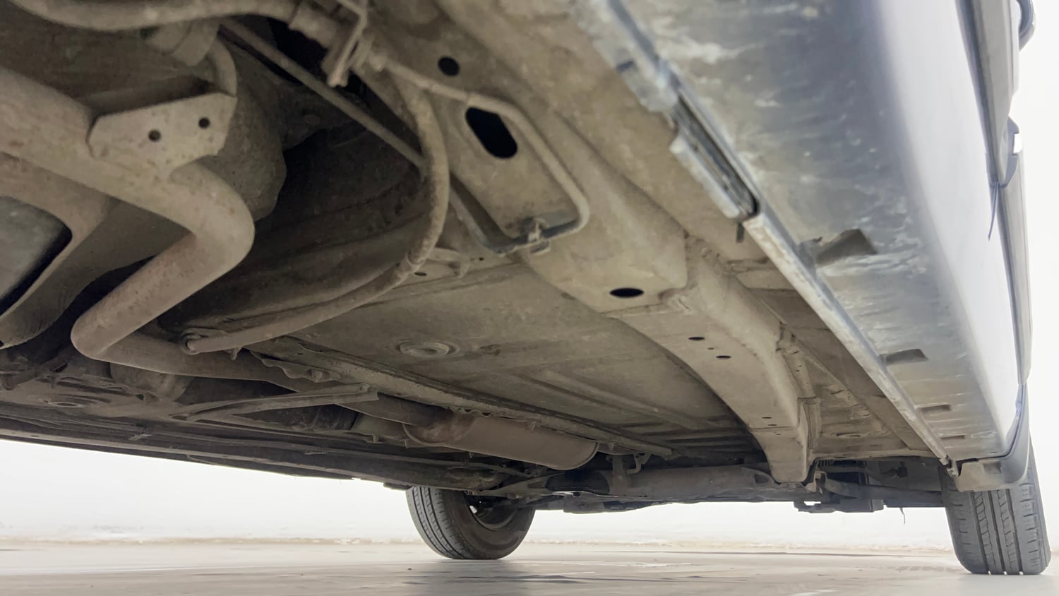 Used 2019 Maruti Suzuki Baleno Delta Petrol Manual extra REAR RIGHT UNDERBODY VIEW
