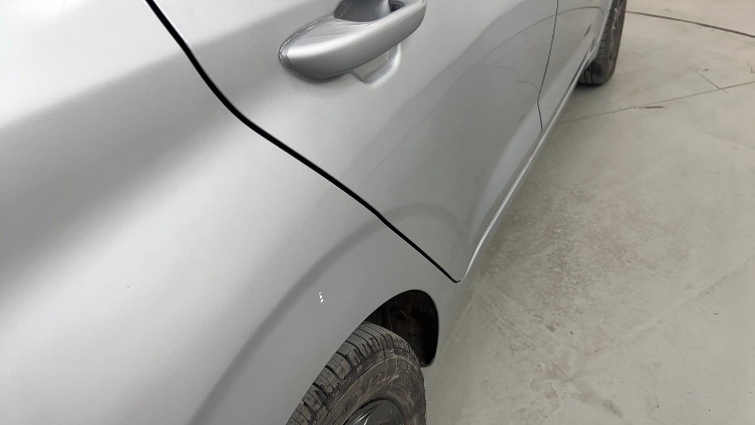 Used 2021 Hyundai Grand i10 Nios Sportz AMT 1.2 Kappa VTVT Petrol Automatic dents MINOR SCRATCH