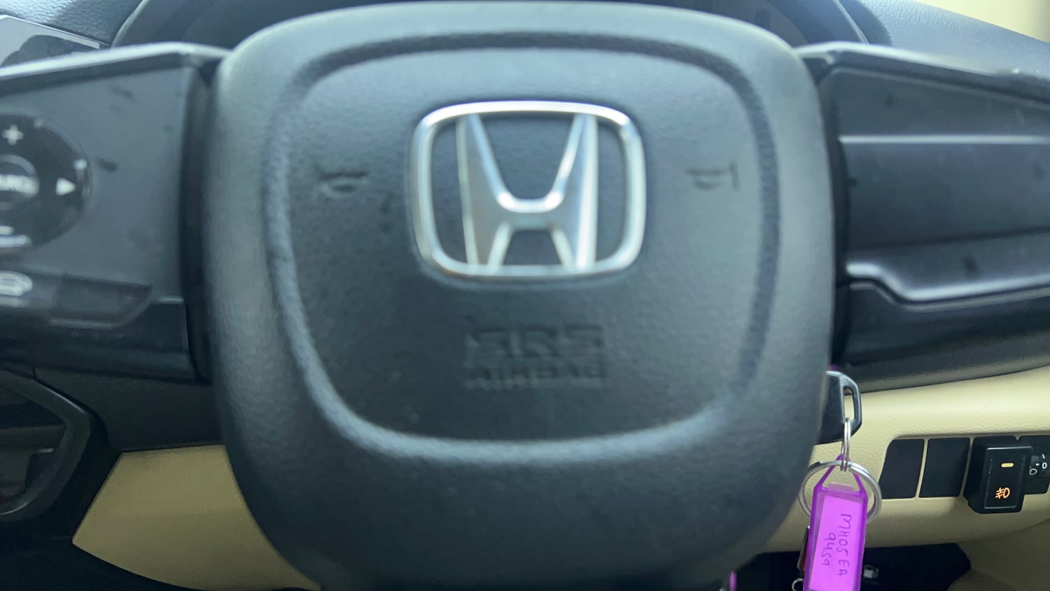 Used 2019 Honda Amaze 1.2 S MT Petrol Petrol Manual top_features Airbags