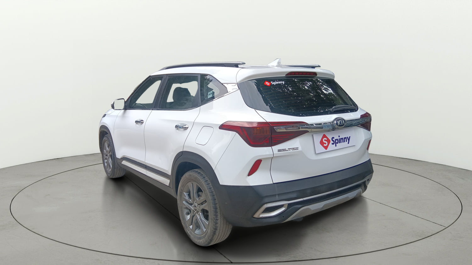 Used 2021 Kia Seltos HTX 1.5 Petrol Manual exterior LEFT REAR CORNER VIEW