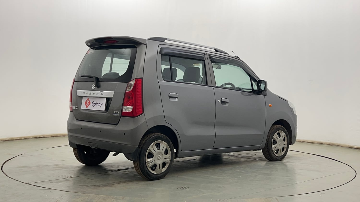 Used 2018 Maruti Suzuki Wagon R 1.0 VXI AMT Petrol Automatic exterior RIGHT REAR CORNER VIEW