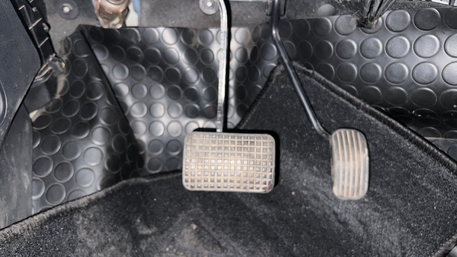 Used 2017 Tata Tiago Revotron XZA Petrol Automatic interior PEDALS VIEW