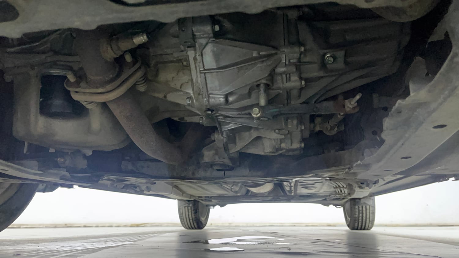Used 2022 Maruti Suzuki Baleno Zeta Petrol Manual extra FRONT LEFT UNDERBODY VIEW