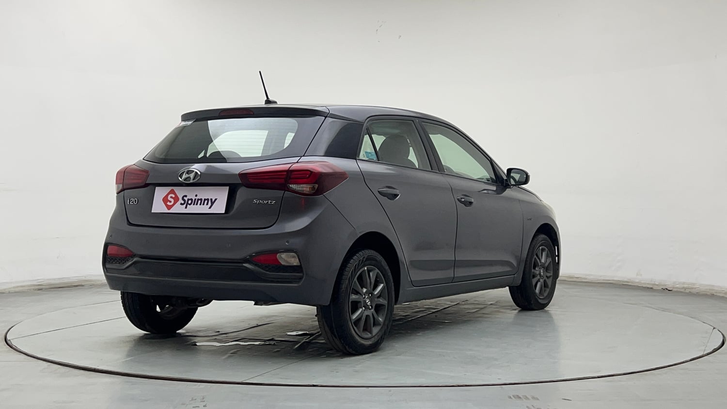 Used 2019 Hyundai Elite i20 Sportz Plus 1.2 CVT Petrol Automatic exterior RIGHT REAR CORNER VIEW