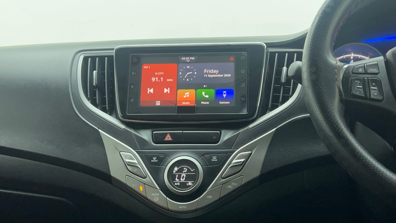 Used 2019 Maruti Suzuki Baleno Zeta Petrol Manual top_features Integrated (in-dash) music system