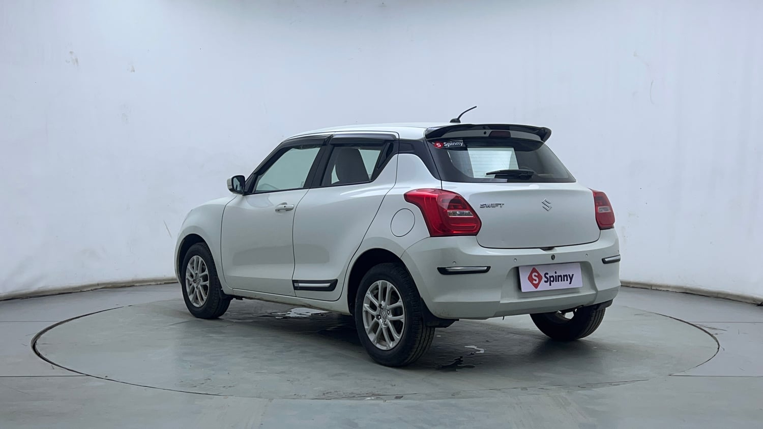 Used 2024 Maruti Suzuki Swift ZXi Petrol Manual exterior LEFT REAR CORNER VIEW
