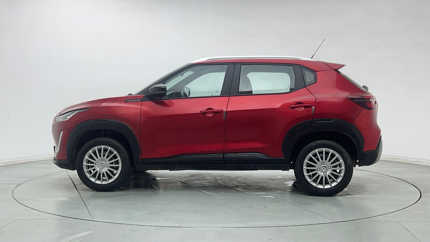 Used 2023 Nissan Magnite XL Petrol Manual exterior LEFT SIDE VIEW