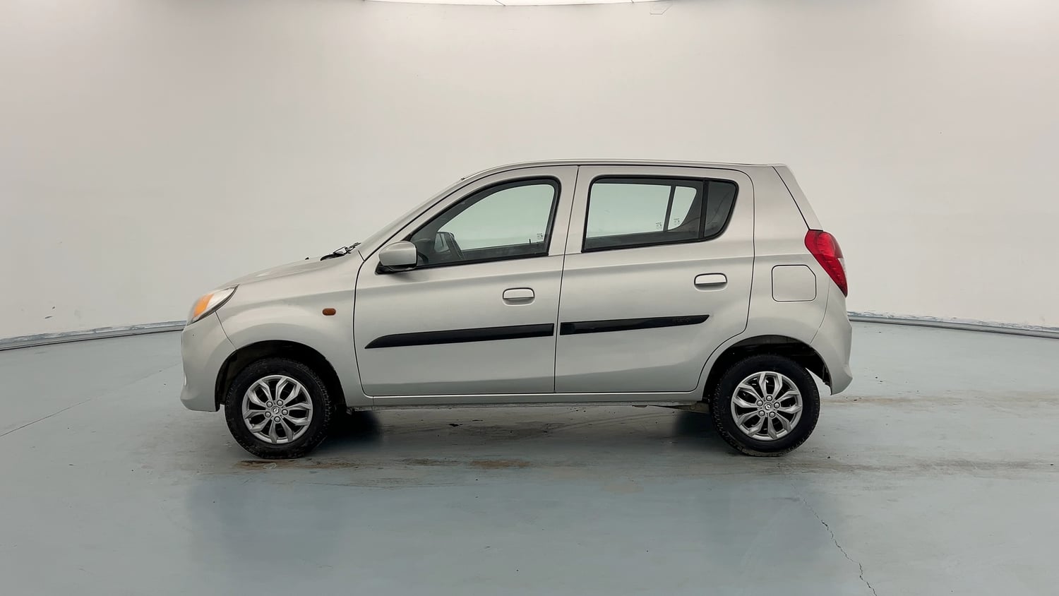 Used 2018 Maruti Suzuki Alto 800 VXi Petrol Manual exterior LEFT SIDE VIEW