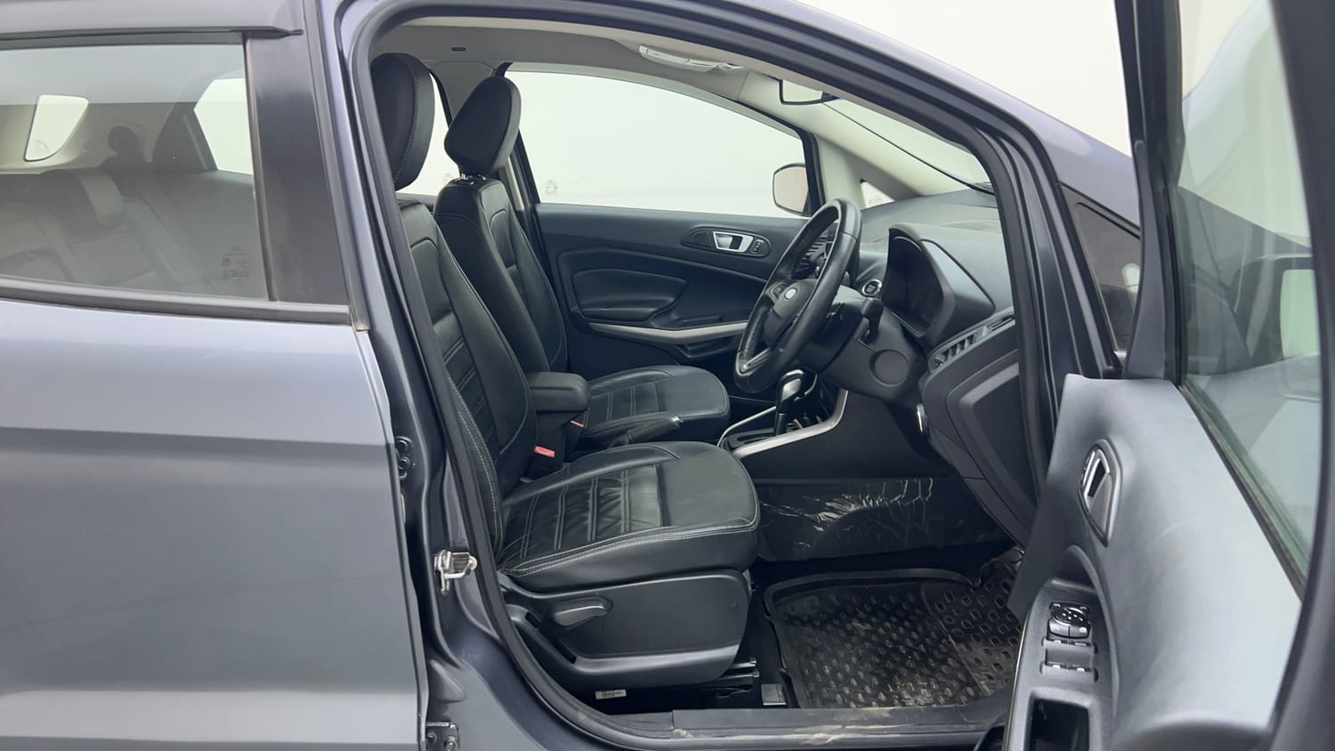 Used 2018 Ford EcoSport Titanium + 1.5L Ti-VCT AT Petrol Automatic interior RIGHT SIDE FRONT DOOR CABIN VIEW