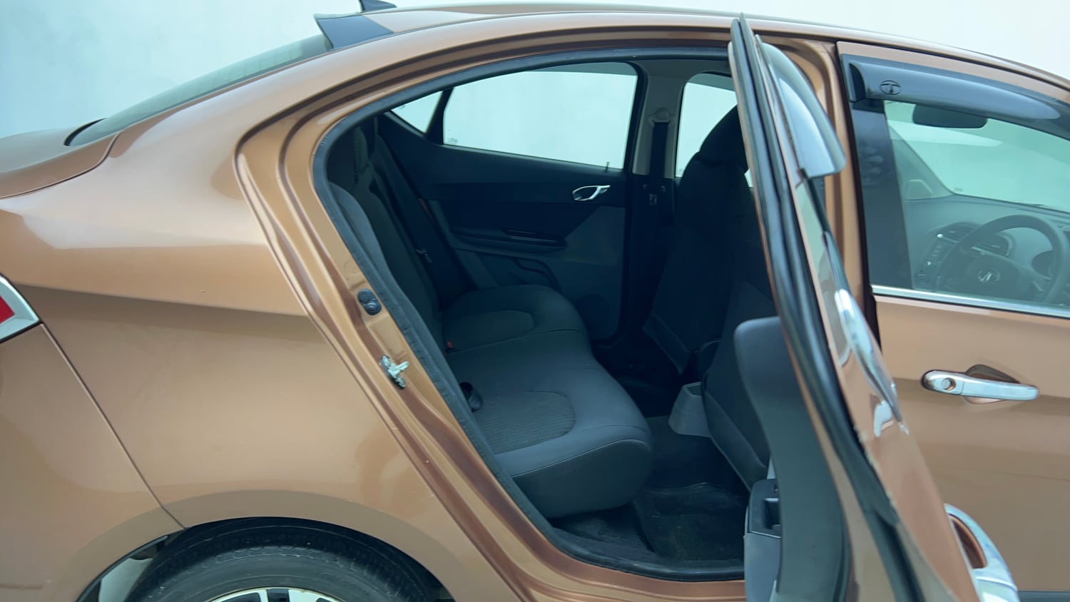Used 2018 Tata Tigor Revotron XZA Petrol Automatic interior RIGHT SIDE REAR DOOR CABIN VIEW