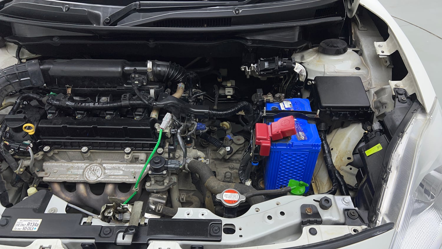 Used 2022 Maruti Suzuki Dzire VXi Petrol Manual engine ENGINE LEFT SIDE VIEW