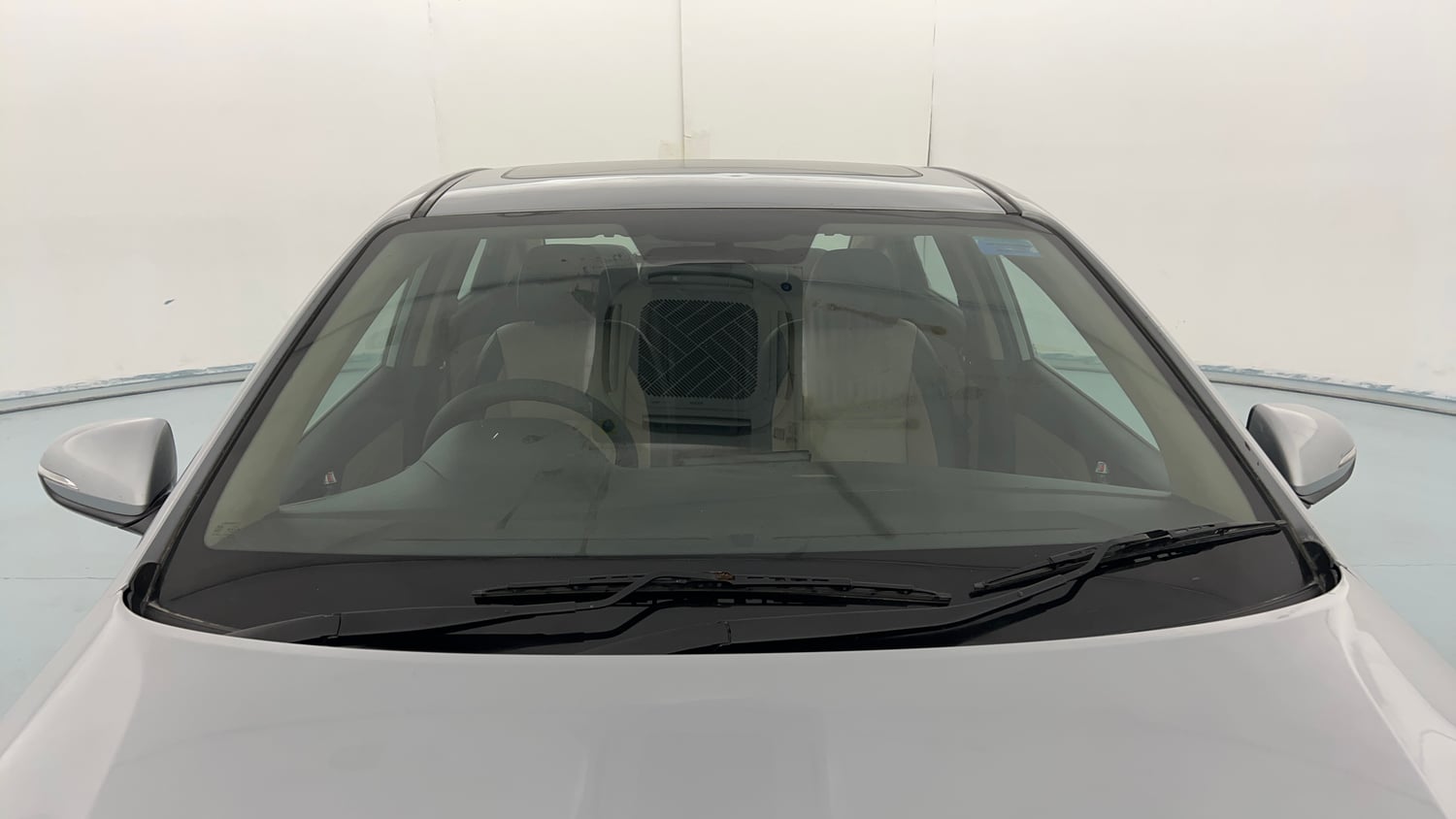 Used 2021 Hyundai Verna SX (O)1.5 MPi Petrol+ CNG (Outside Fitted) Cng Manual exterior FRONT WINDSHIELD VIEW