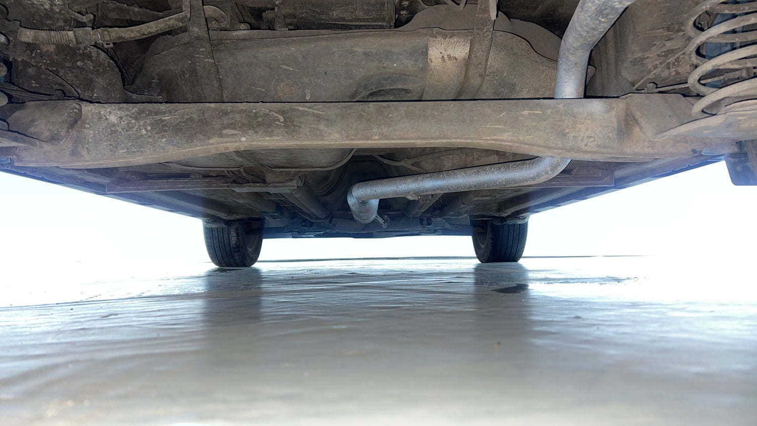 Used 2019 kia Seltos GTX Plus DCT 1.4 Petrol Automatic extra REAR UNDERBODY VIEW (TAKEN FROM REAR)