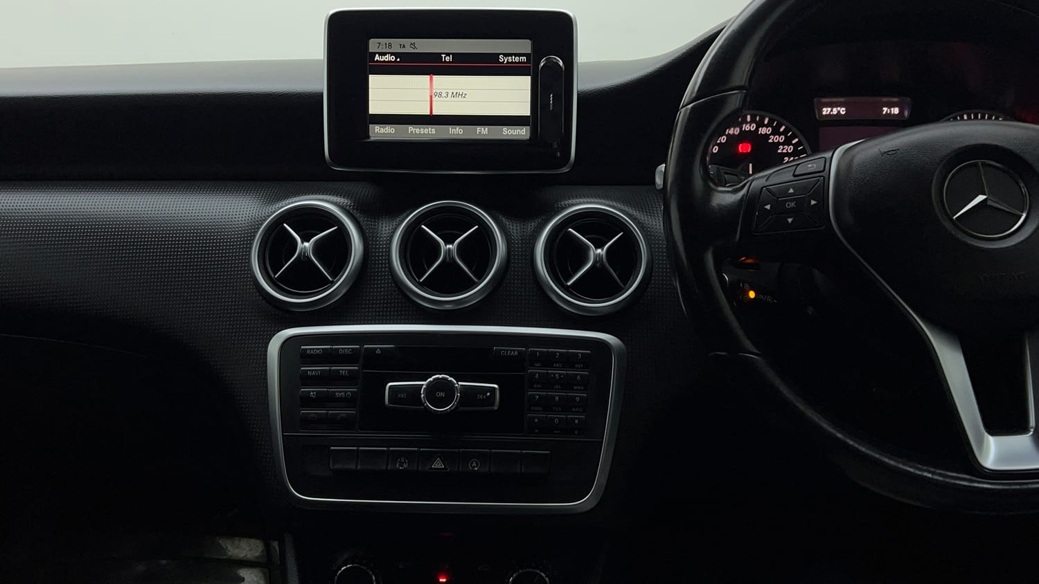 Used 2016 Mercedes-Benz A-Class A 180 Petrol Automatic interior MUSIC SYSTEM & AC CONTROL VIEW