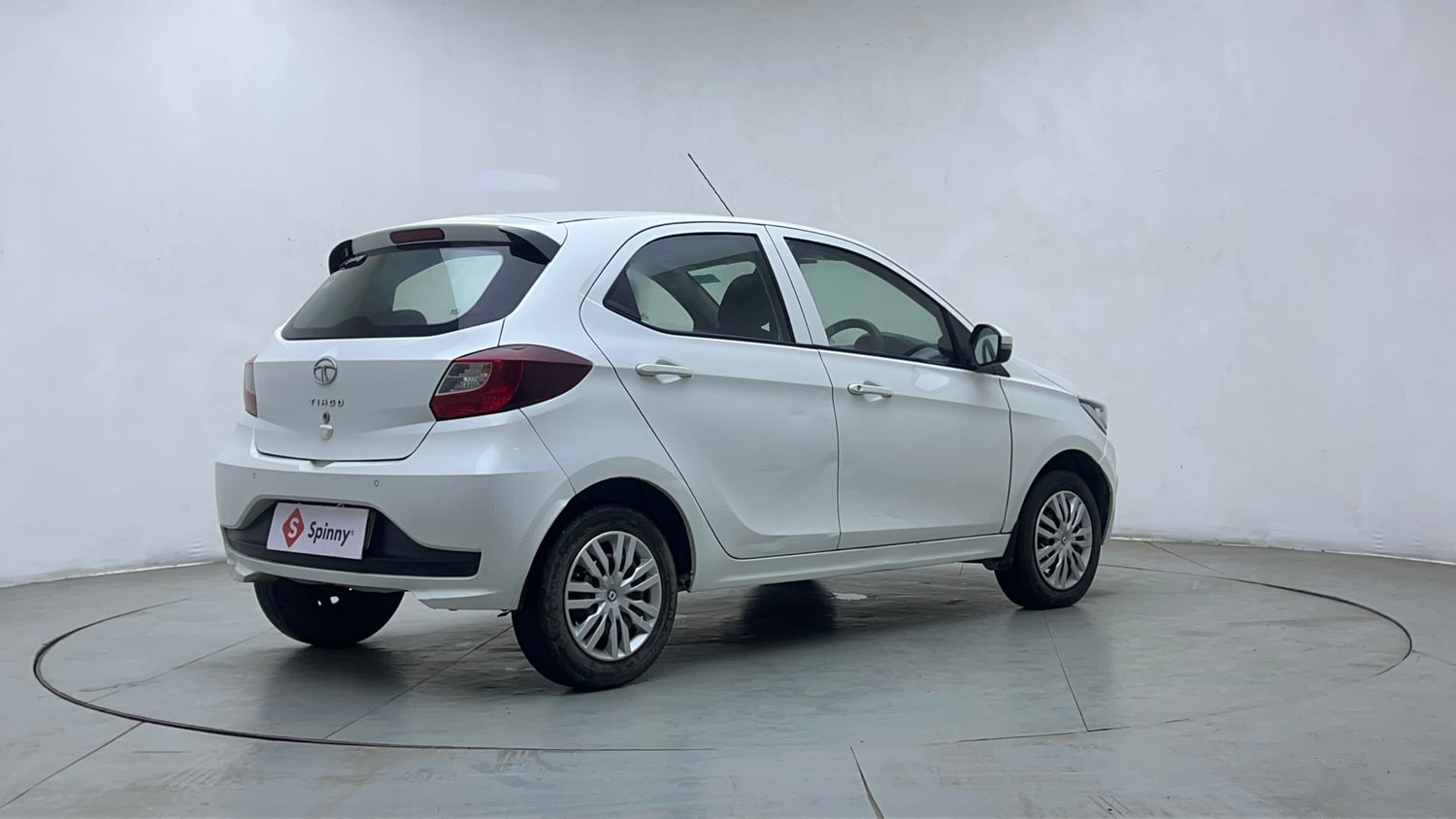 Used 2021 Tata Tiago XT Petrol Manual exterior RIGHT REAR CORNER VIEW