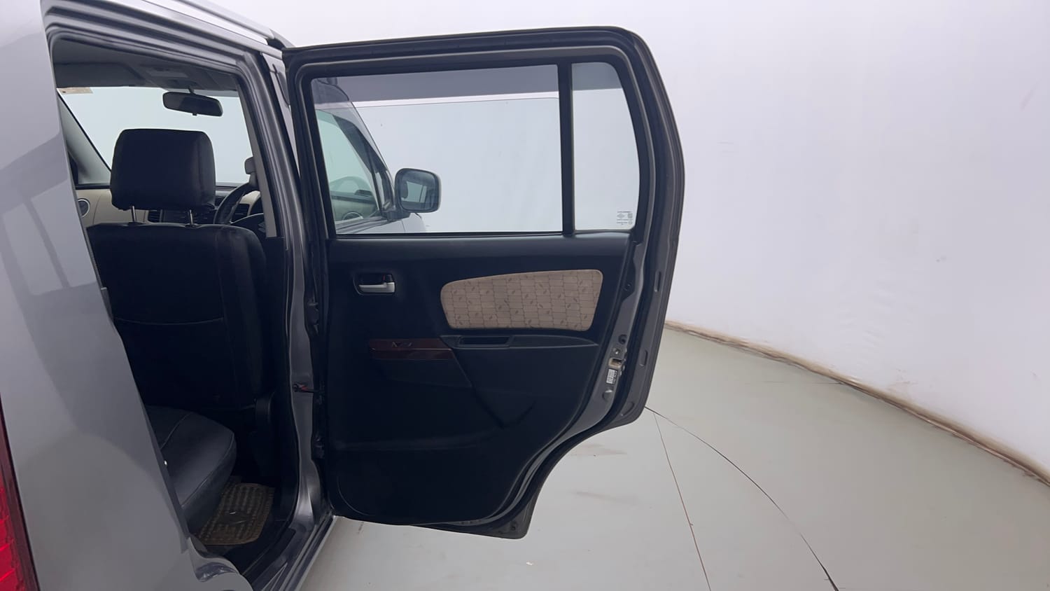 Used 2018 Maruti Suzuki Wagon R 1.0 VXI AMT Petrol Automatic interior RIGHT REAR DOOR OPEN VIEW