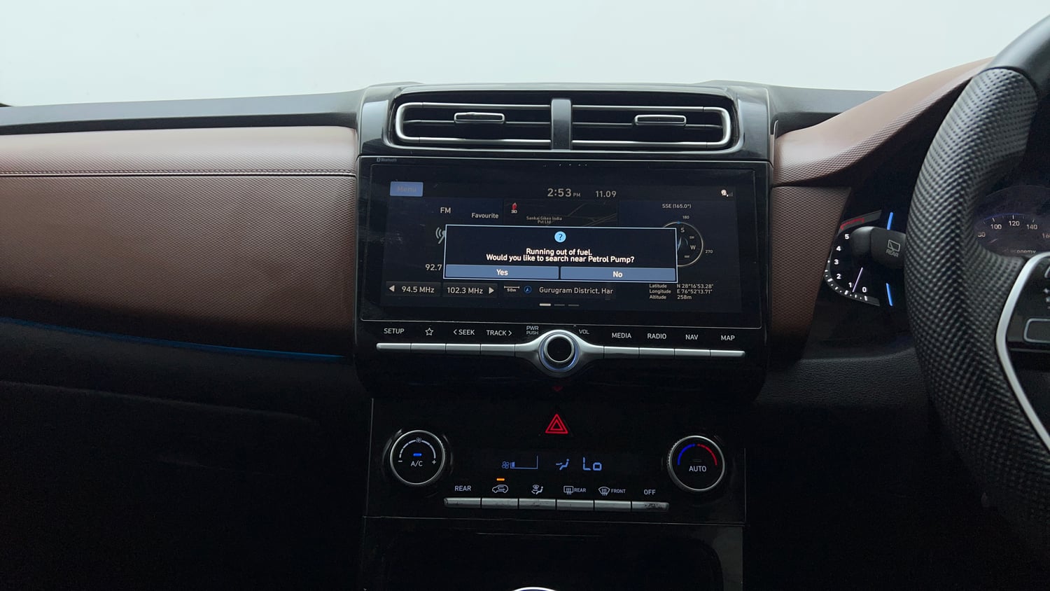 Used 2023 Hyundai Alcazar Prestige 7 STR 1.5 Diesel Diesel Manual interior MUSIC SYSTEM & AC CONTROL VIEW