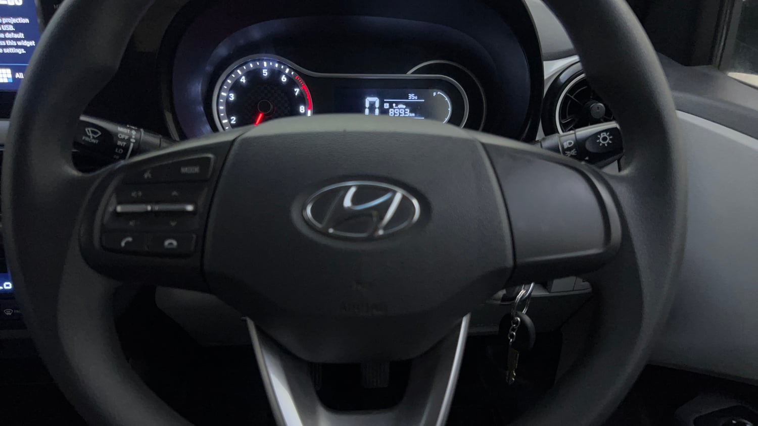 Used 2021 Hyundai Grand i10 Nios Sportz 1.2 Kappa VTVT Petrol Manual top_features Airbags