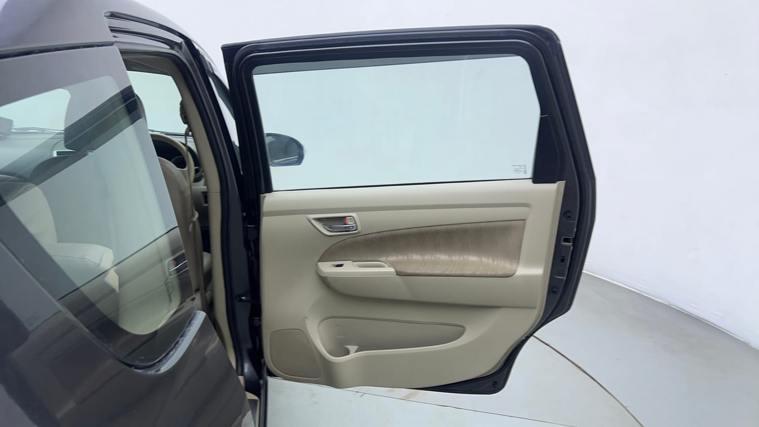 Used 2015 Maruti Suzuki Ertiga ZXi Petrol Manual interior RIGHT REAR DOOR OPEN VIEW