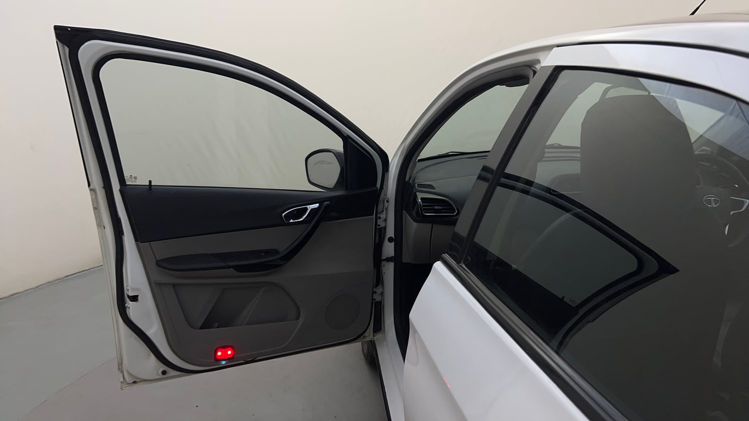 Used 2017 Tata Tiago Revotron XZA Petrol Automatic interior LEFT FRONT DOOR OPEN VIEW