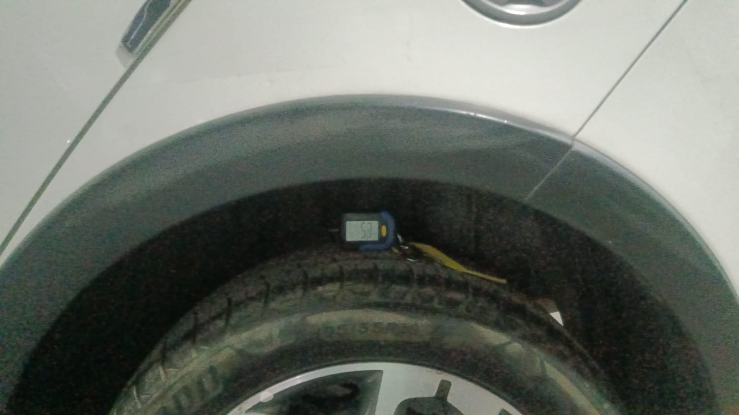 Used 2015 Hyundai i20 Active 1.4 SX Diesel Manual tyres LEFT REAR TYRE TREAD VIEW