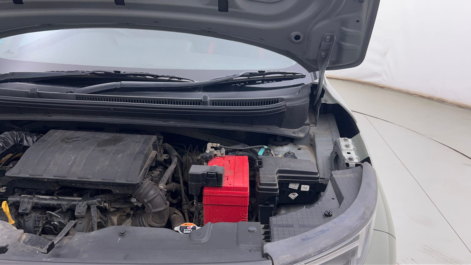 Used 2023 Hyundai Exter SX 1.2 MT Petrol Manual engine ENGINE LEFT SIDE HINGE & APRON VIEW
