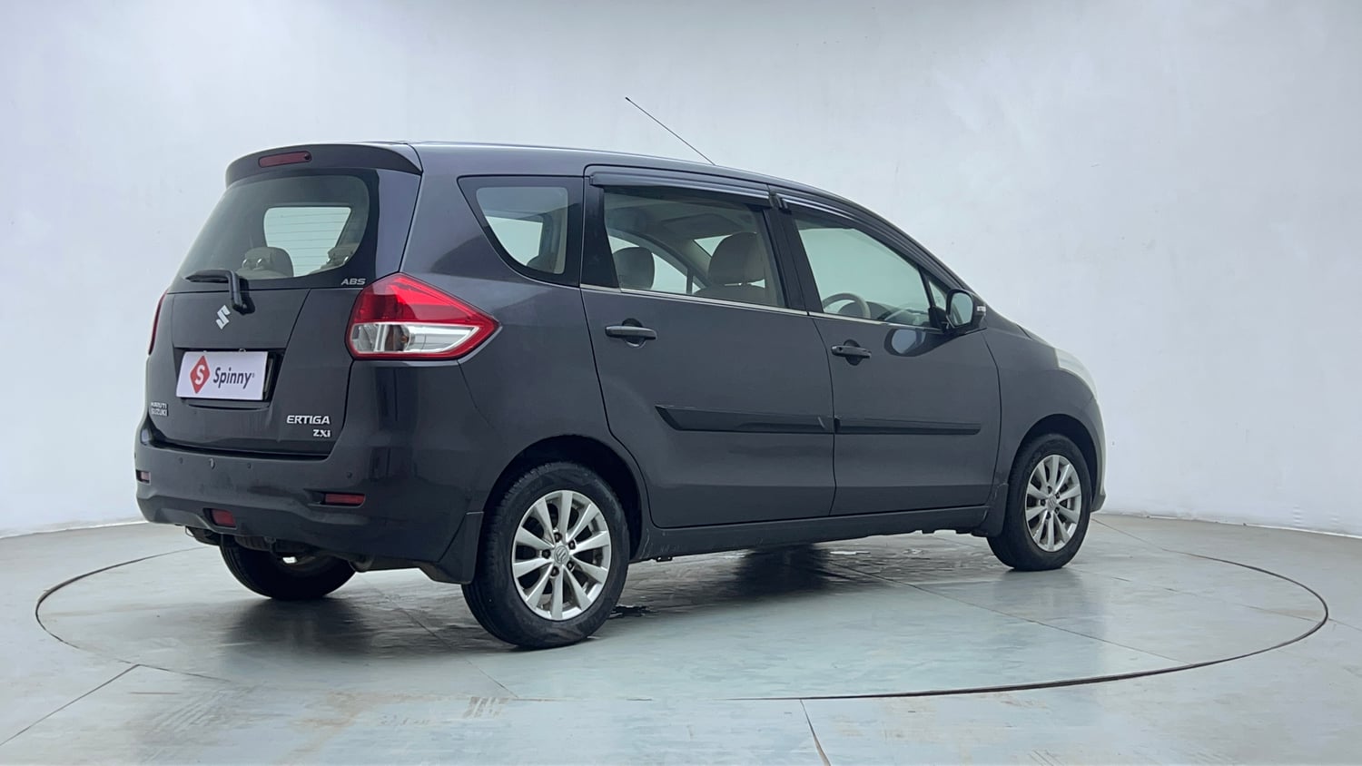Used 2015 Maruti Suzuki Ertiga ZXi Petrol Manual exterior RIGHT REAR CORNER VIEW