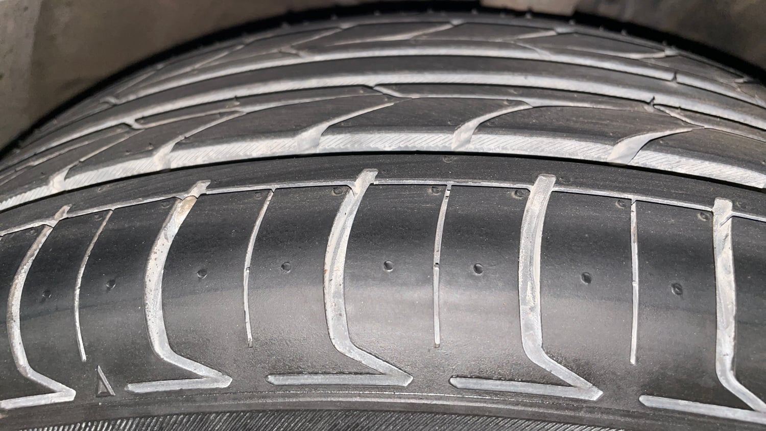 Used 2018 Hyundai Creta SX 1.6 AT Petrol Petrol Automatic tyres RIGHT FRONT TYRE TREAD VIEW