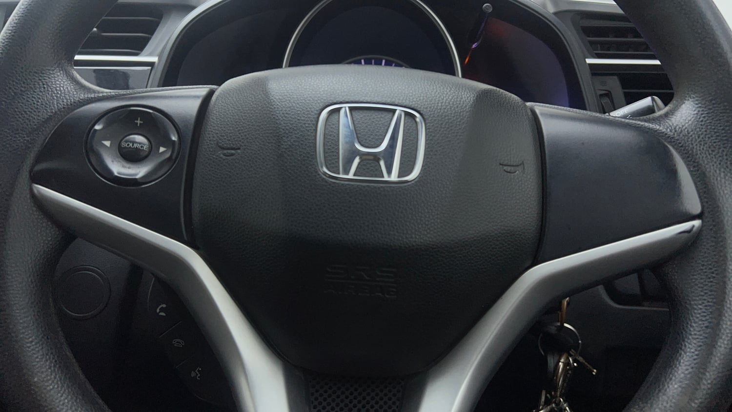 Used 2017 Honda WR-V VX MT Petrol Petrol Manual top_features Airbags