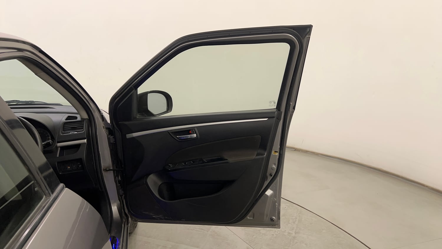 Used 2012 Maruti Suzuki Swift VXi Petrol Manual interior RIGHT FRONT DOOR OPEN VIEW