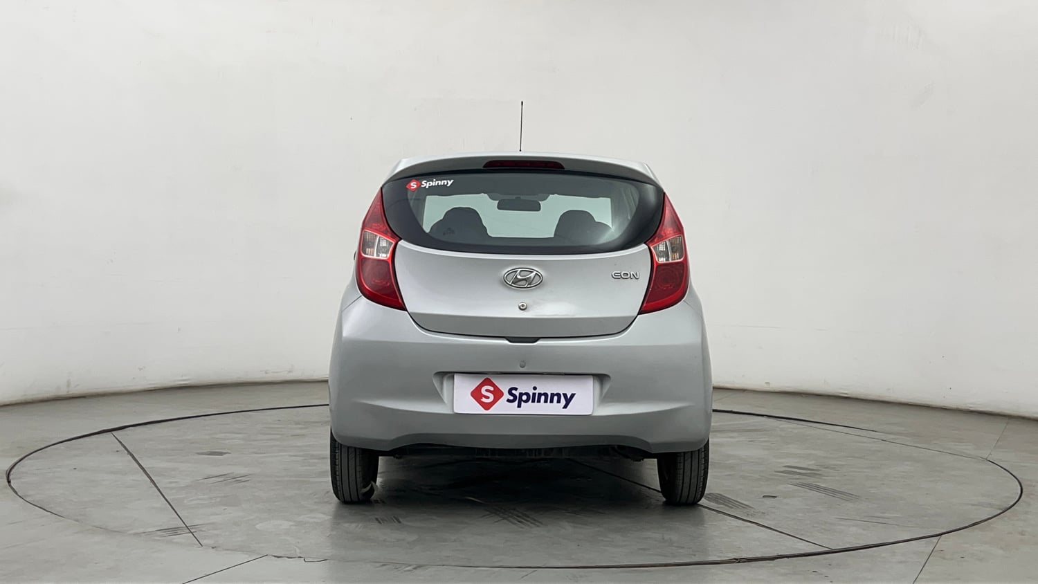 Used 2017 Hyundai Eon Sportz Petrol Manual exterior BACK VIEW