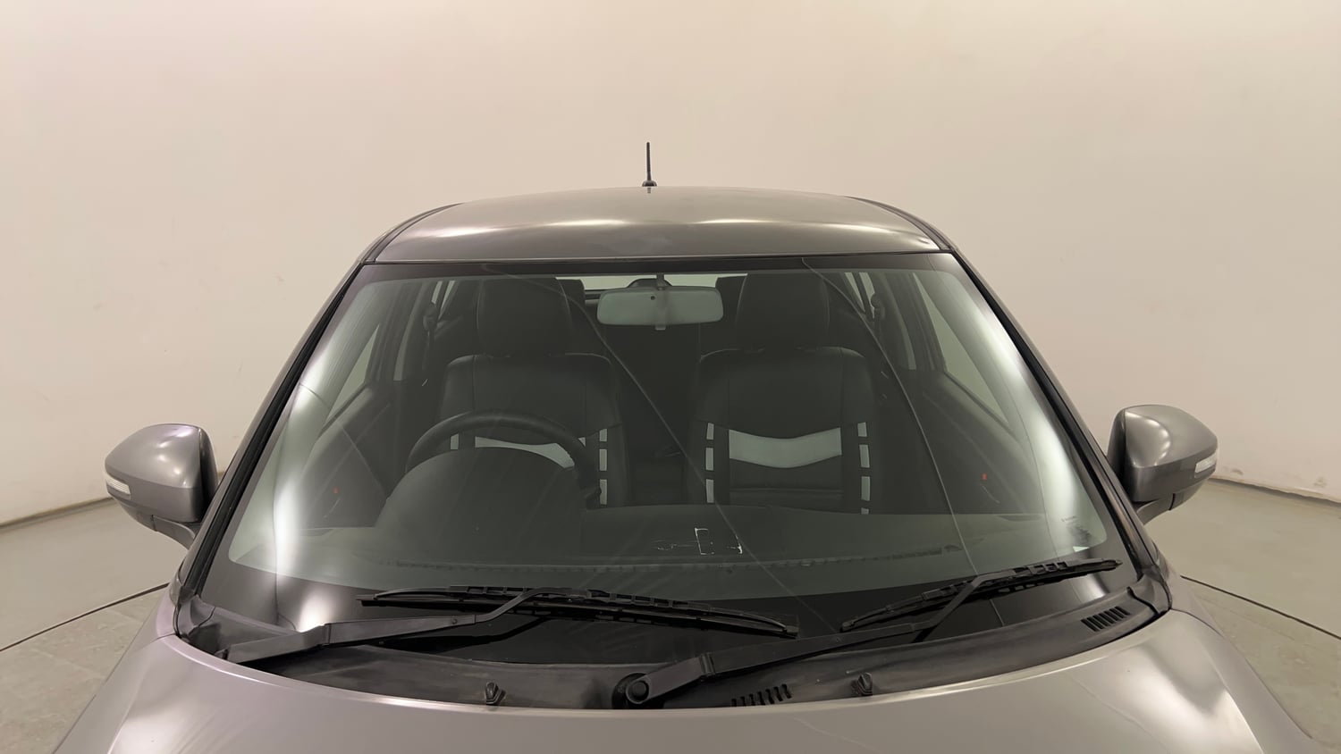 Used 2012 Maruti Suzuki Swift VXi Petrol Manual exterior FRONT WINDSHIELD VIEW