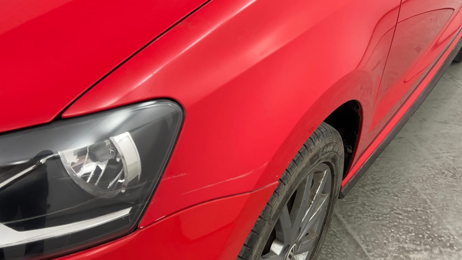 Used 2022 Volkswagen Polo Highline Plus 1.0L TSI Petrol Manual dents MINOR SCRATCH