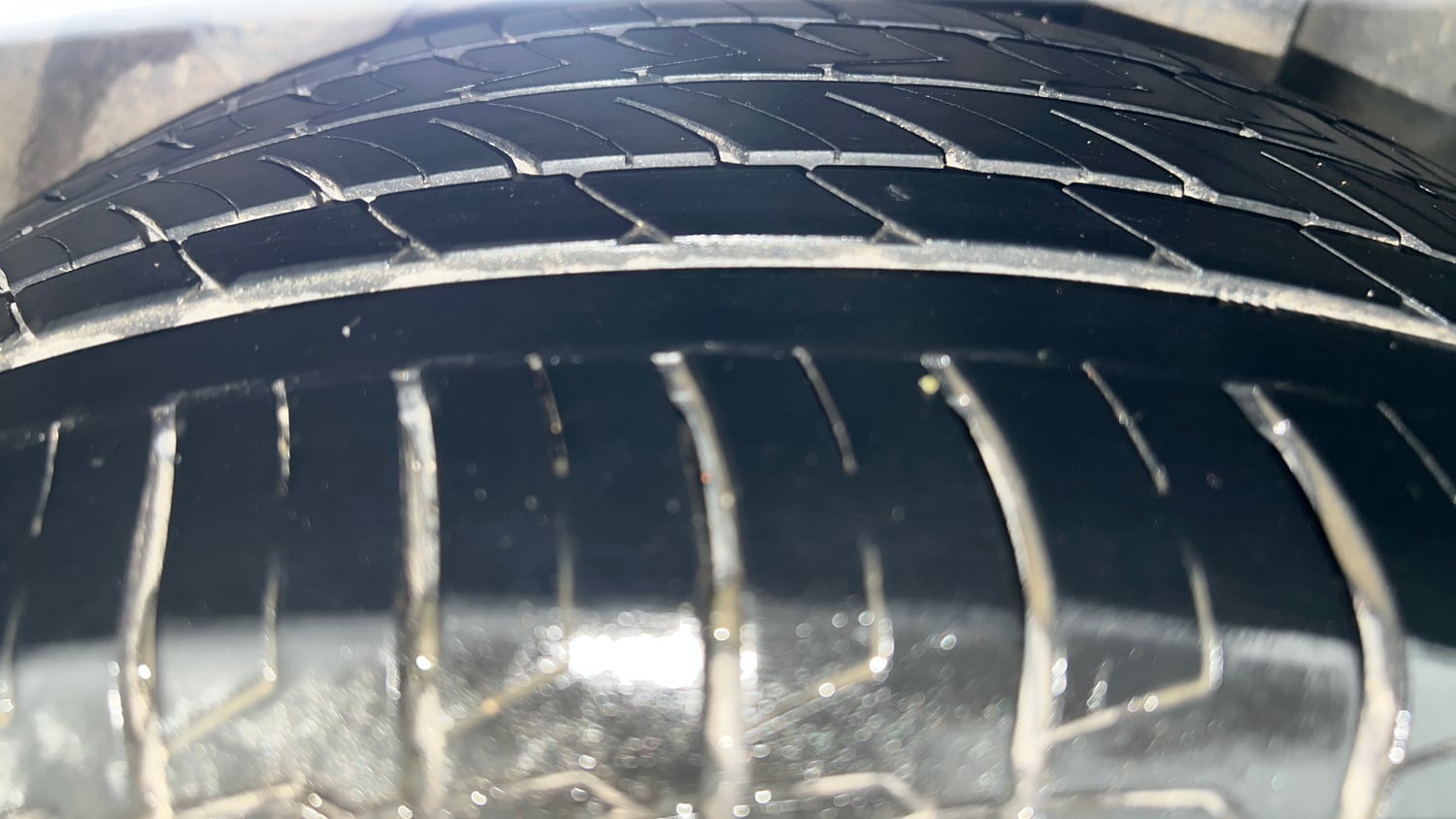 Used 2021 Hyundai Verna SX (O)1.5 MPi Petrol+ CNG (Outside Fitted) Cng Manual tyres LEFT REAR TYRE TREAD VIEW