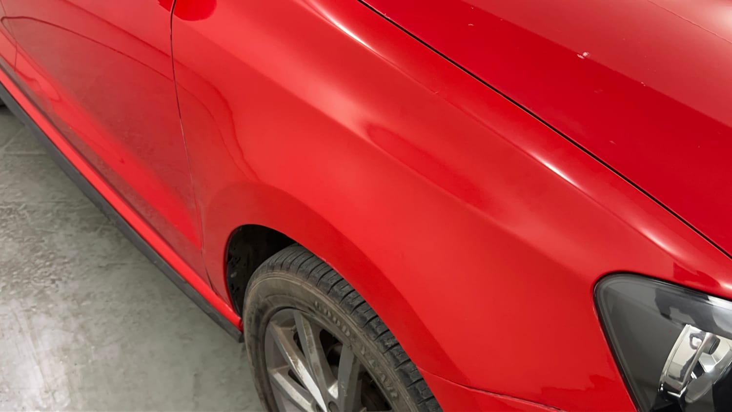Used 2022 Volkswagen Polo Highline Plus 1.0L TSI Petrol Manual dents MINOR SCRATCH
